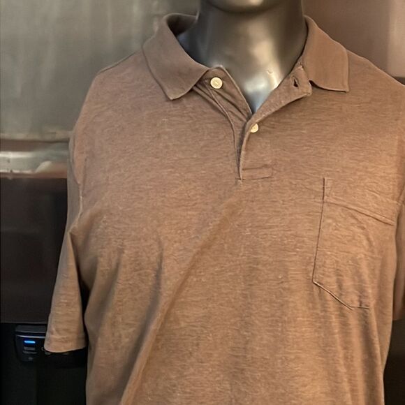 St. John’s Bay brown short sleeve 1/4 button pocketed polo shirt men’s medium - Picture 2 of 11